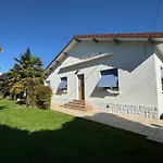 Maison A Lourdes, Avec Jardin